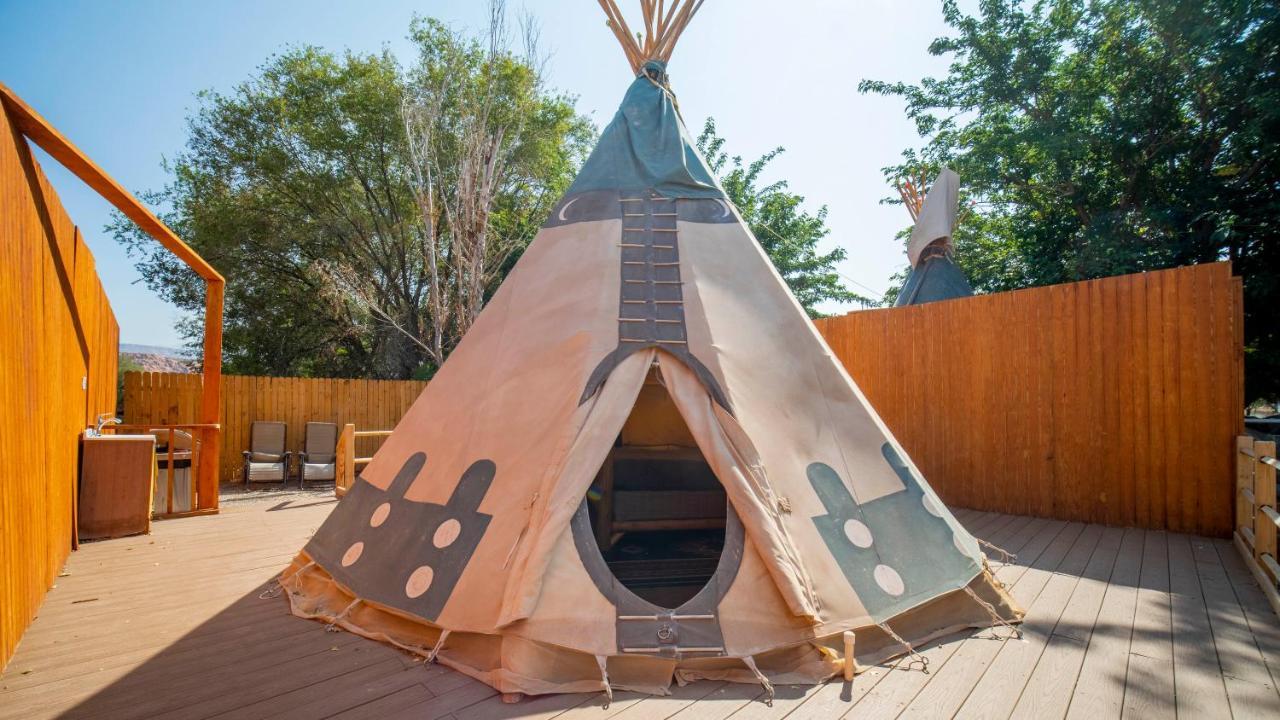 Ok Rv Park Glamping Tipi Ok55 Hotell Moab Exteriör bild