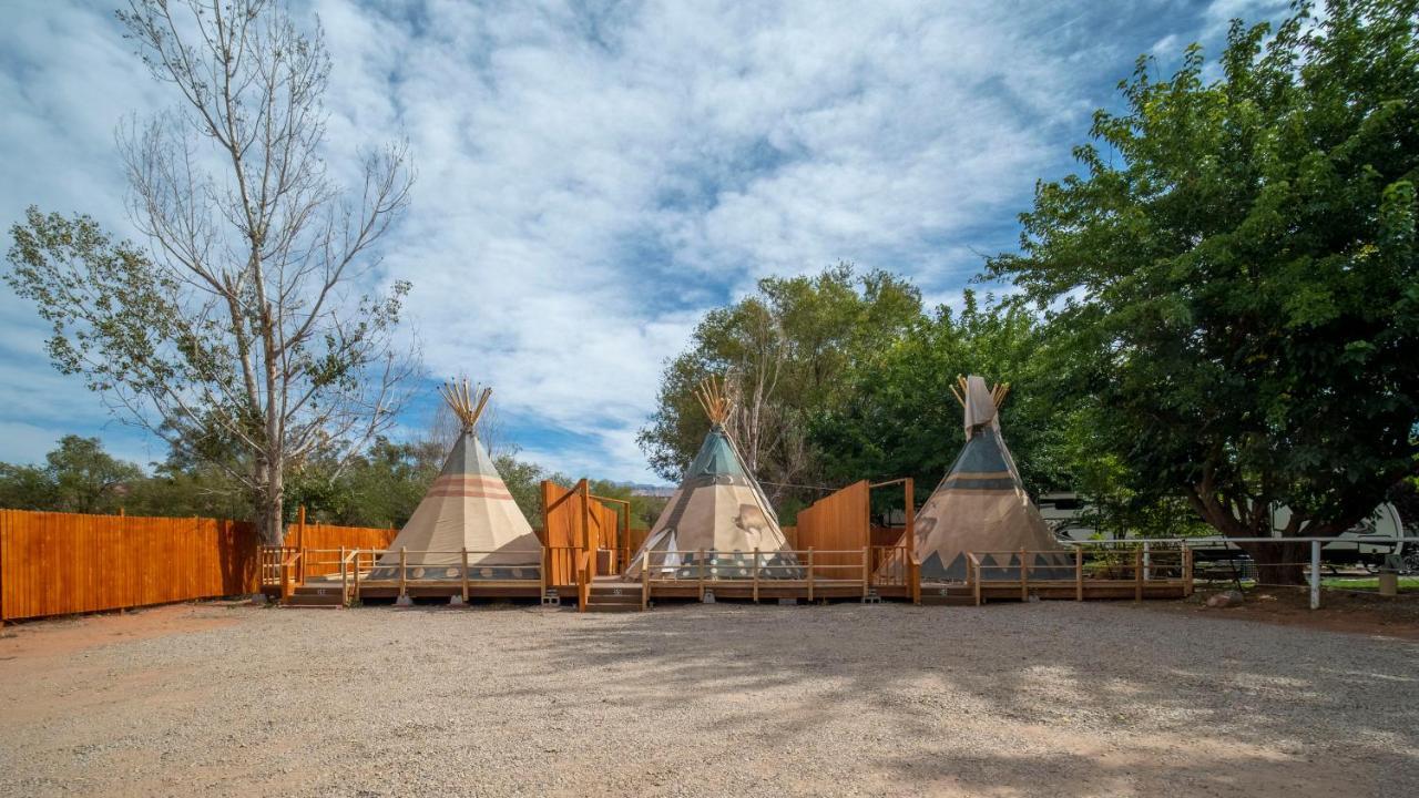 Ok Rv Park Glamping Tipi Ok55 Hotell Moab Exteriör bild