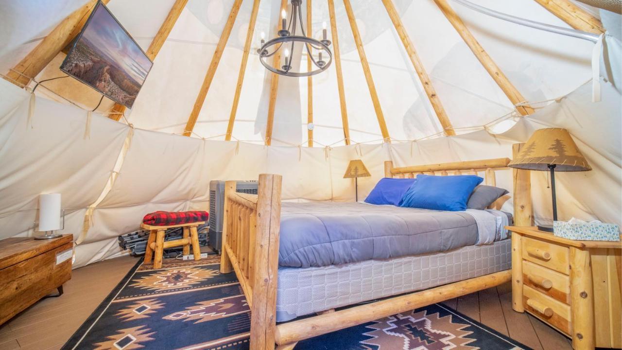 Ok Rv Park Glamping Tipi Ok55 Hotell Moab Exteriör bild